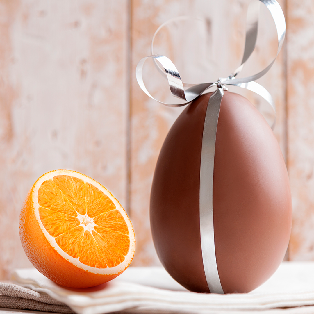 Ovo de Chocolate com recheio de Laranja